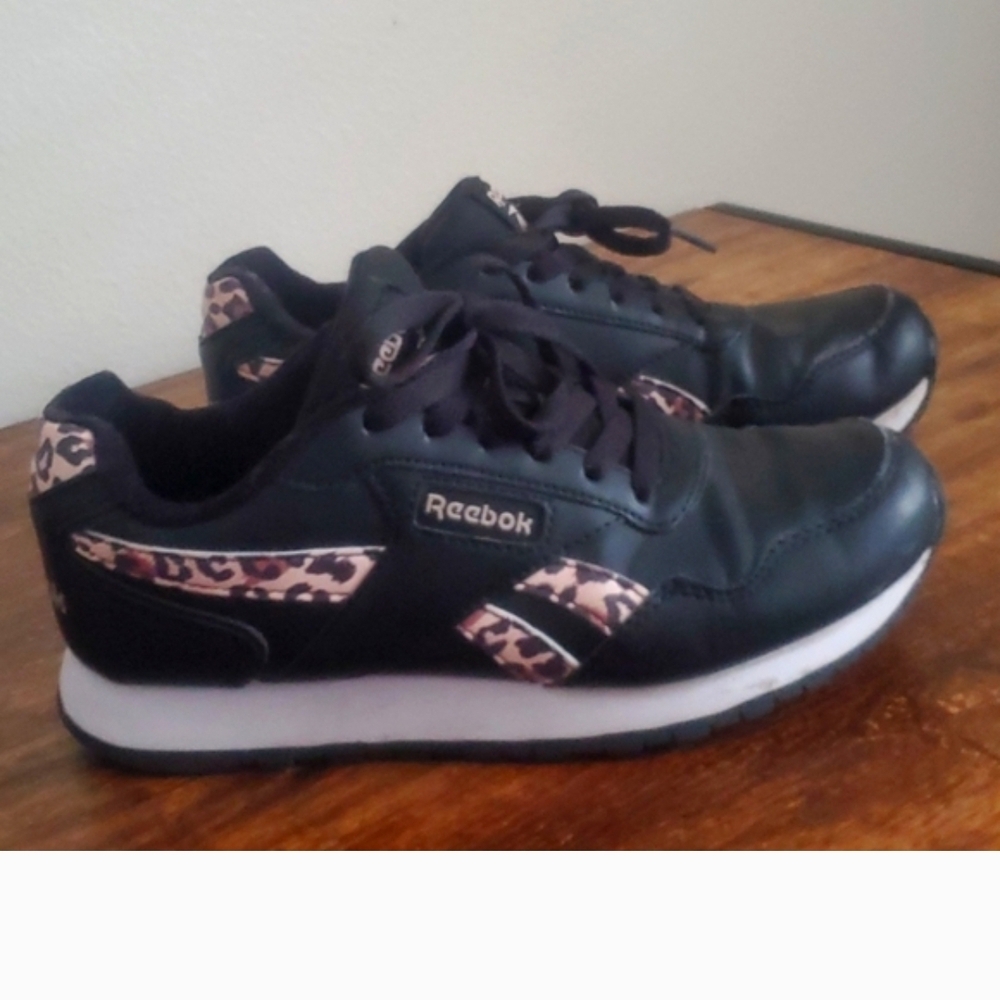 Reebok Women's Black and Leopard Print Sneakers